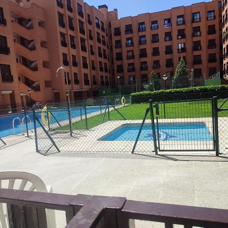 En Madrid, A Unos Minutos Del Aeropuerto Airport Barajas, Plenilunio, Estadio De Futbol Metropolitano, Feria De Madrid, Clinica Navarra Exterior foto